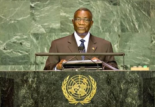 John Evans Atta Mills speaking at the General Assembly rostrum