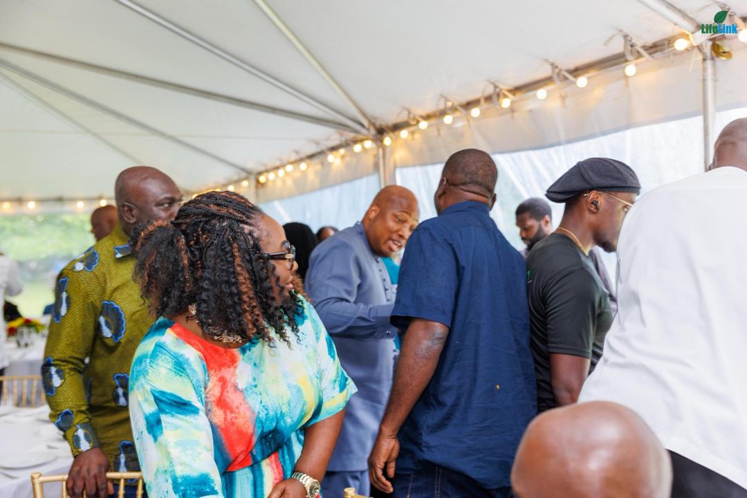 The reception fills as Ghana’s delegation gathers.